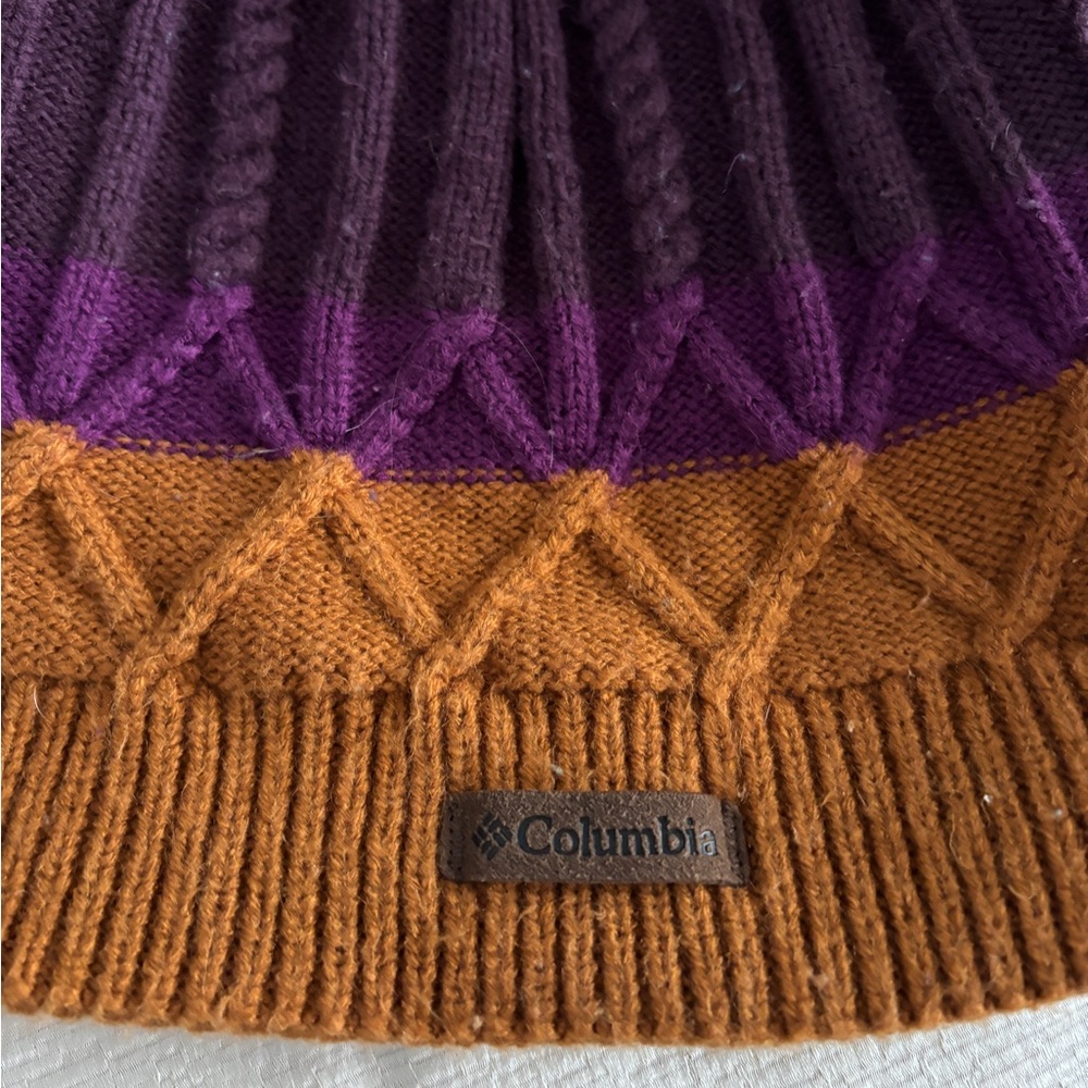 Columbia Carson Pass Beanie II Knit Fleece Lined Burgundy & Burnt Orange Unisex - Picture 3 of 6